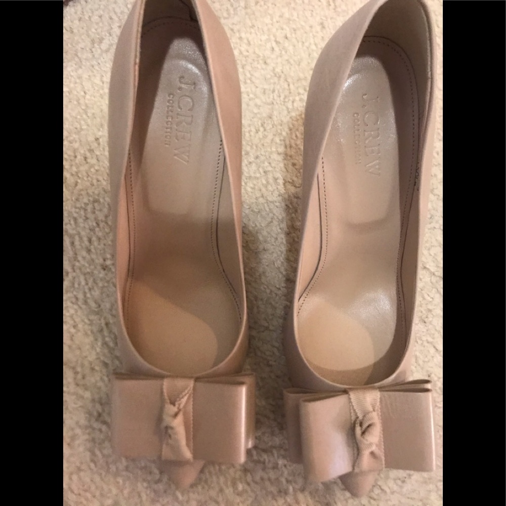 J crew bow pumps. Size 6